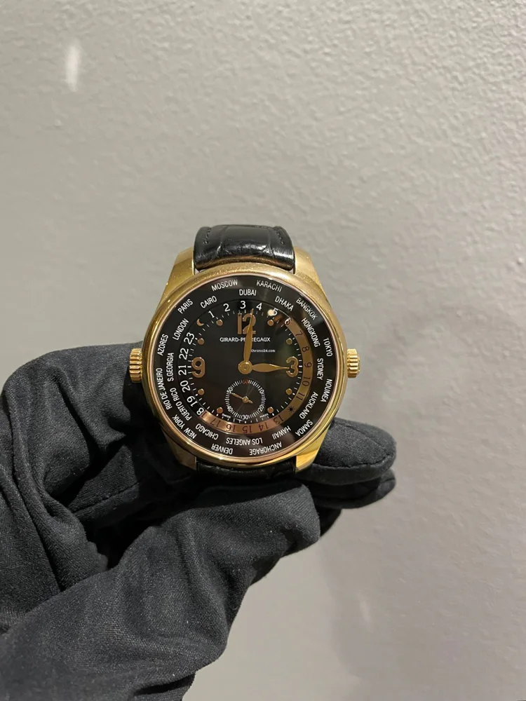 Girard Perregaux WW.TC TRAVELLER SMALL SECOND 49865